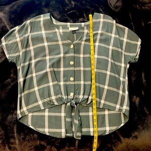 Universal Threads Top size XL